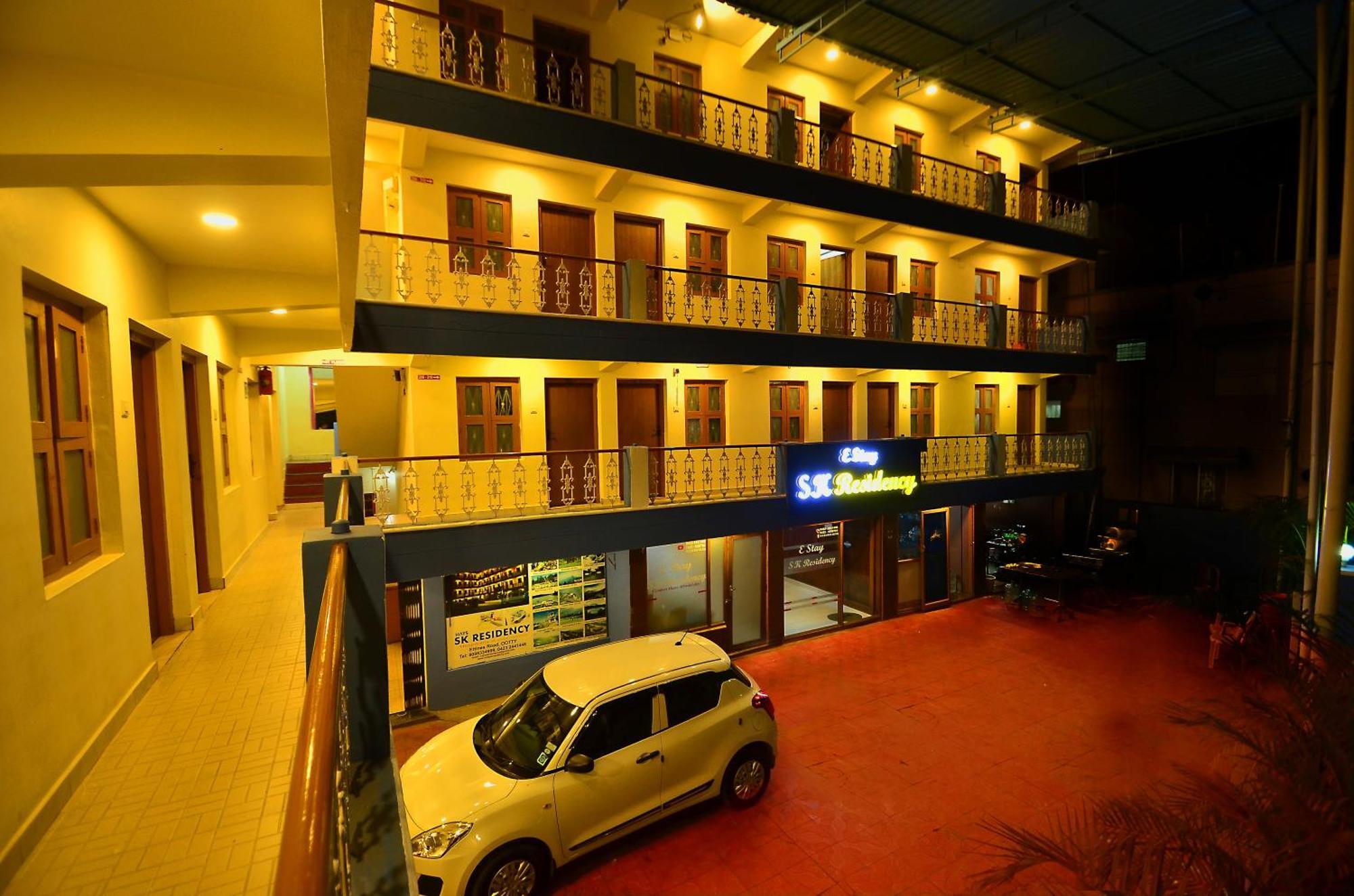 Estay Sk Residency Ooty Kültér fotó